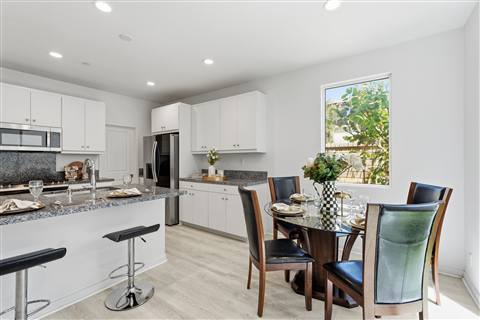 Kitchen & dining · View 30