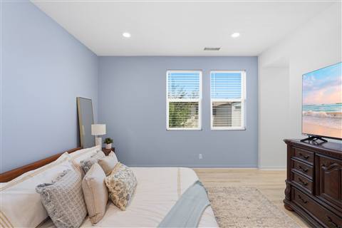 Primary bedroom · View 52